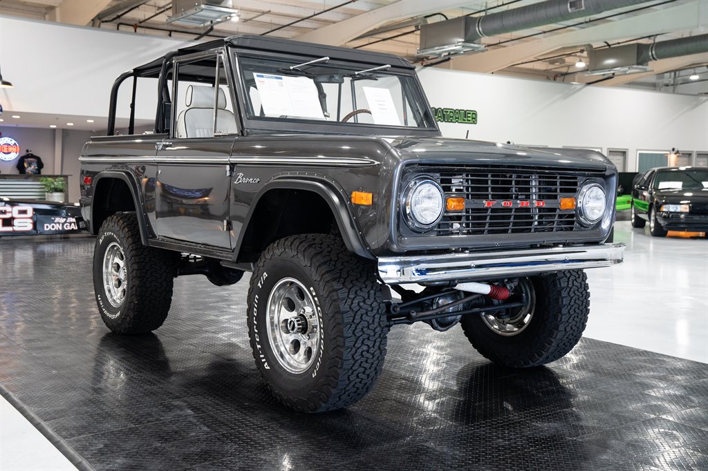 1973 Ford Bronco 7