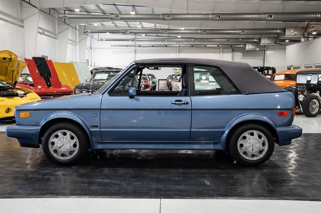 1989 Volkswagen Cabriolet 2