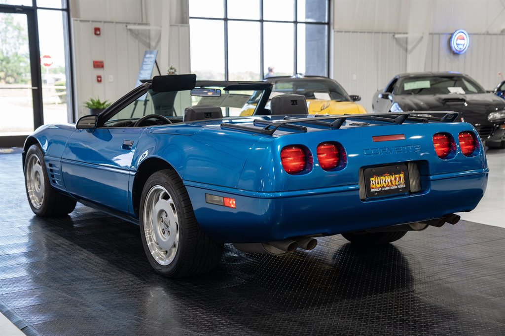 1991 Chevrolet Corvette 3