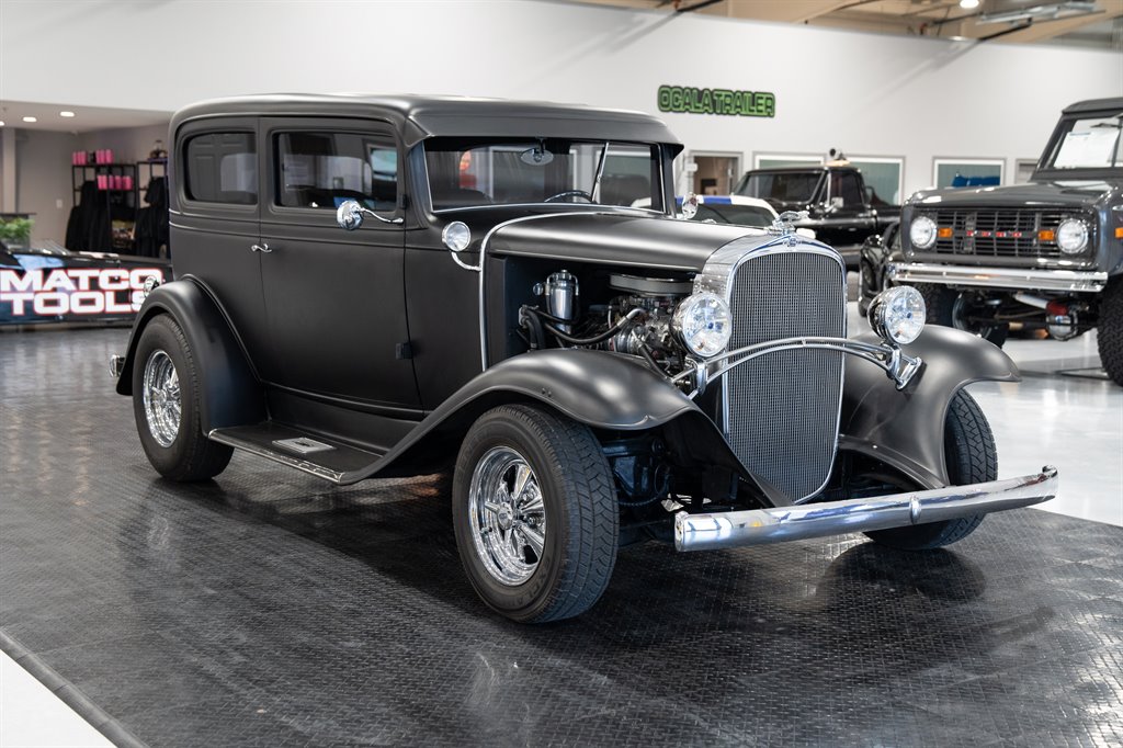 1932 Chevrolet Coupe 7