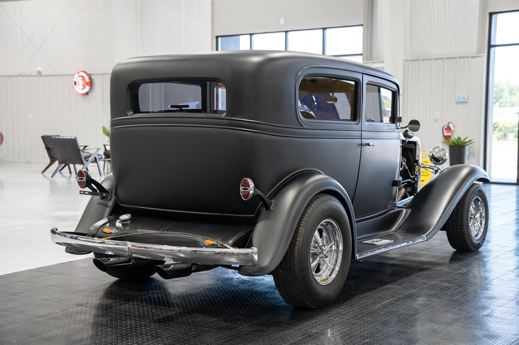 1932 Chevrolet Coupe 5