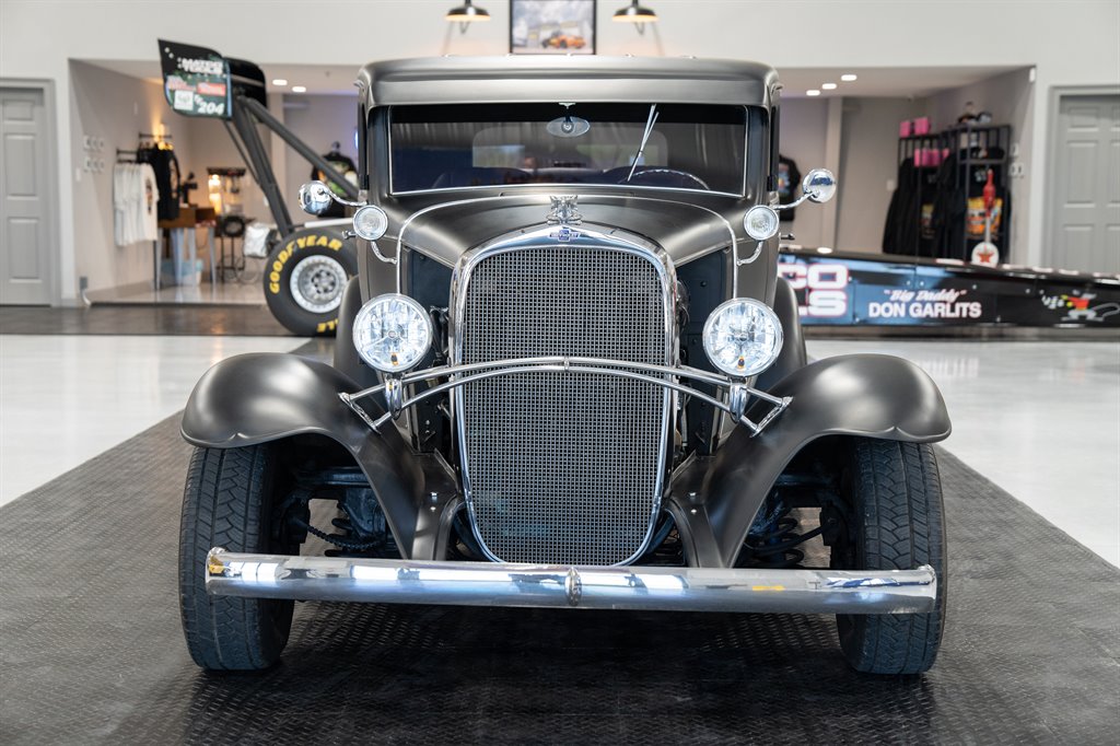 1932 Chevrolet Coupe 8