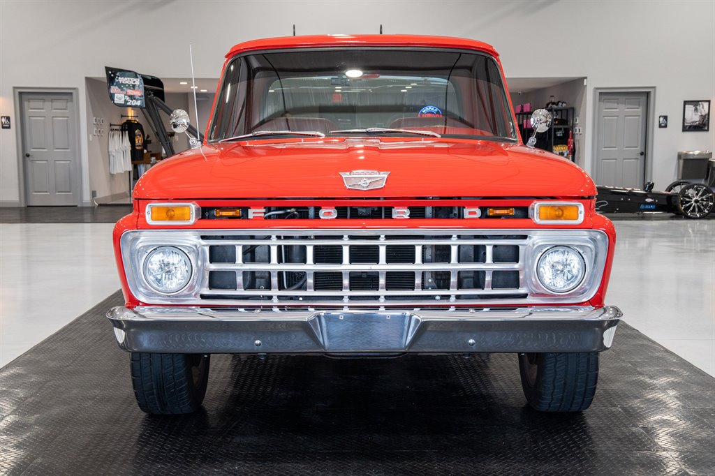 1965 Ford F-100 8