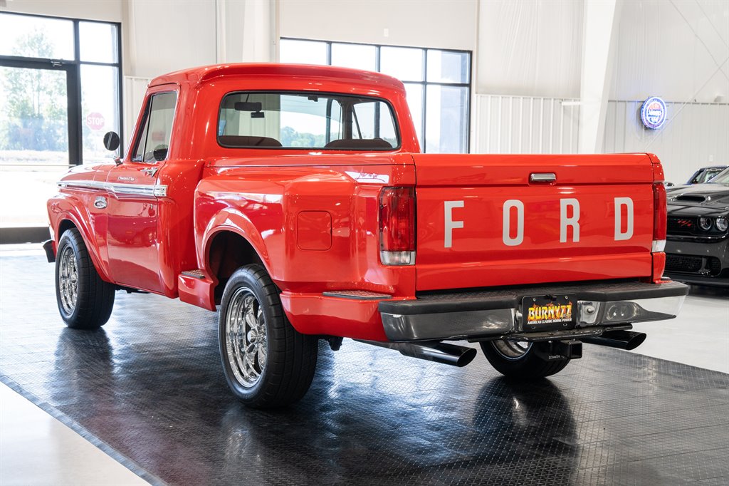 1965 Ford F-100 3
