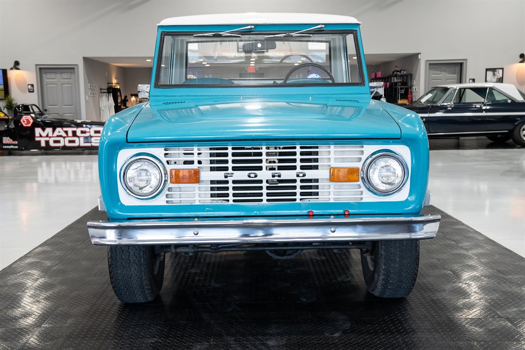 1969 Ford Bronco 8