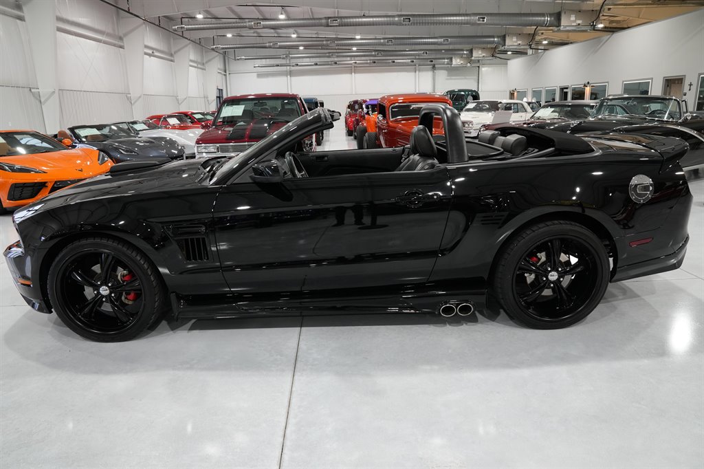 2010 Ford Mustang 9