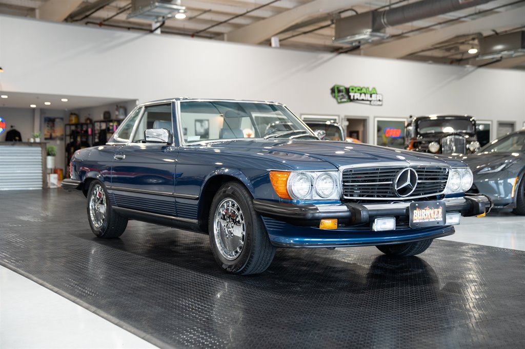 1986 Mercedes-Benz 560 Series 10