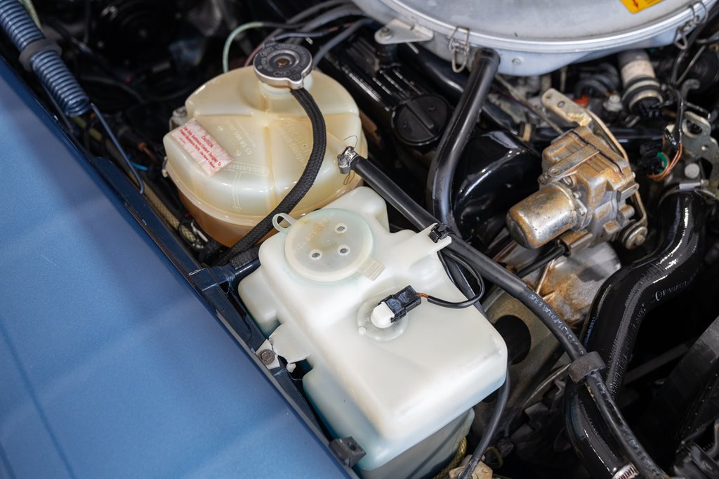 1986 Mercedes-Benz 560 Series 78