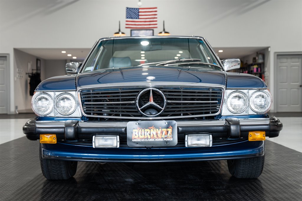1986 Mercedes-Benz 560 Series 11