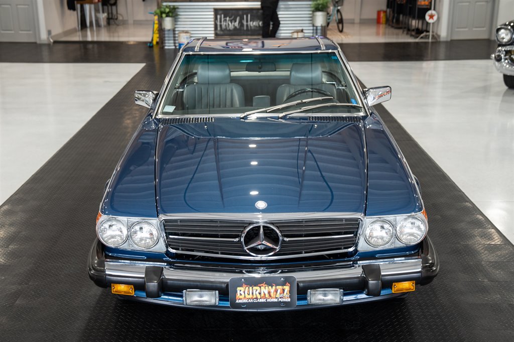 1986 Mercedes-Benz 560 Series 14