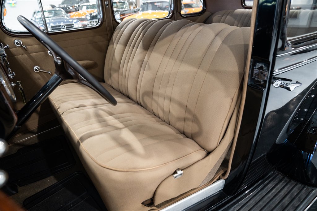 1937 Packard Model 115-C 41