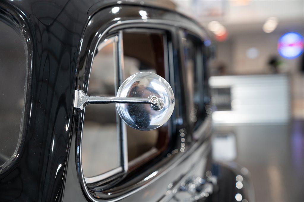1937 Packard Model 115-C 24