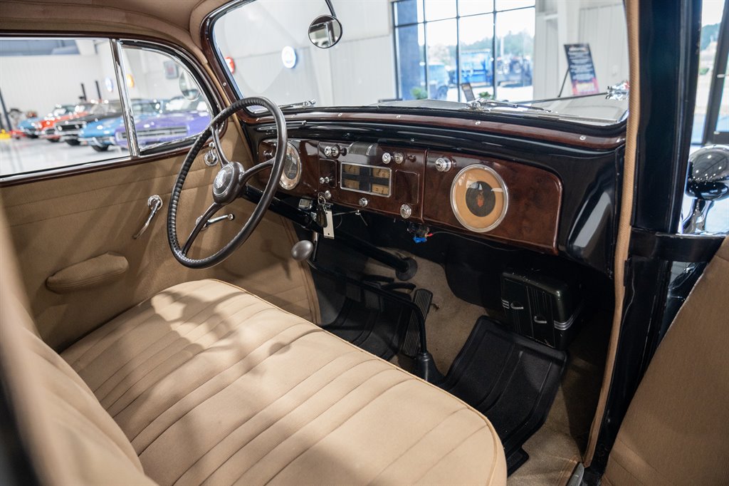 1937 Packard Model 115-C 49