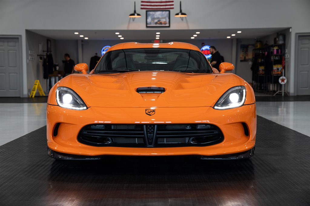 2014 Dodge Viper 15