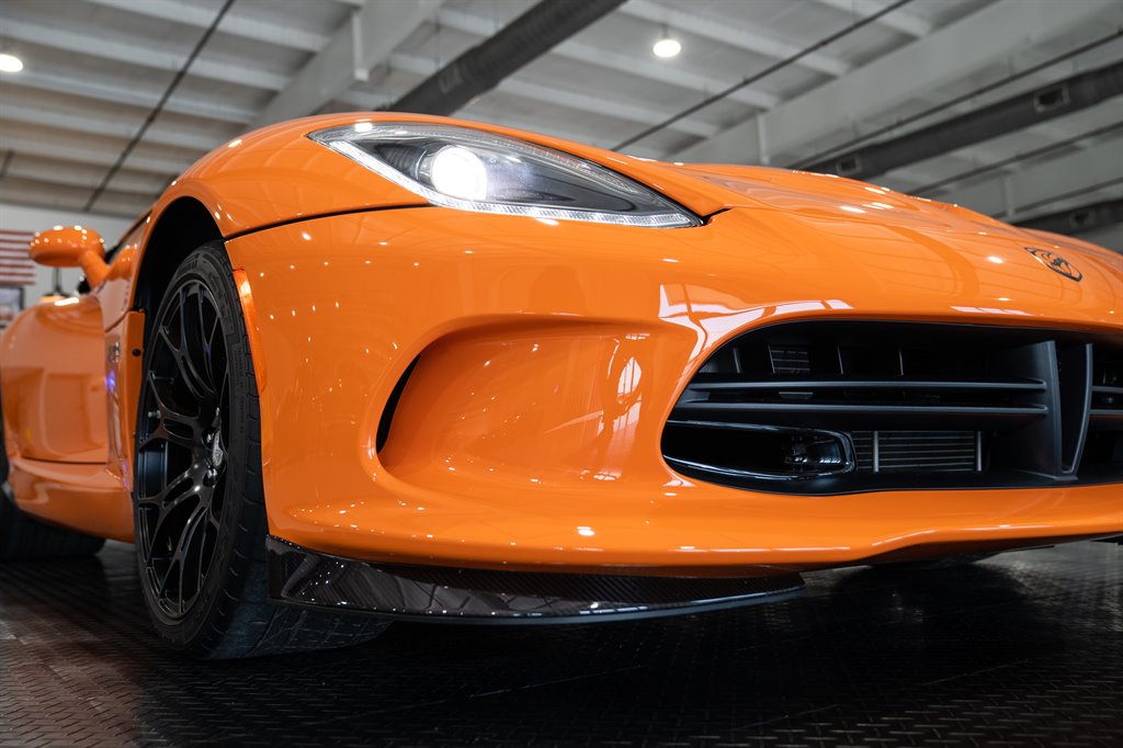 2014 Dodge Viper 17