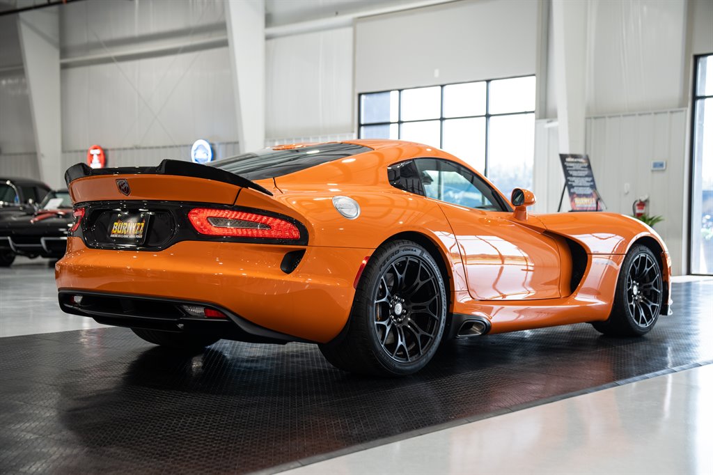2014 Dodge Viper 8