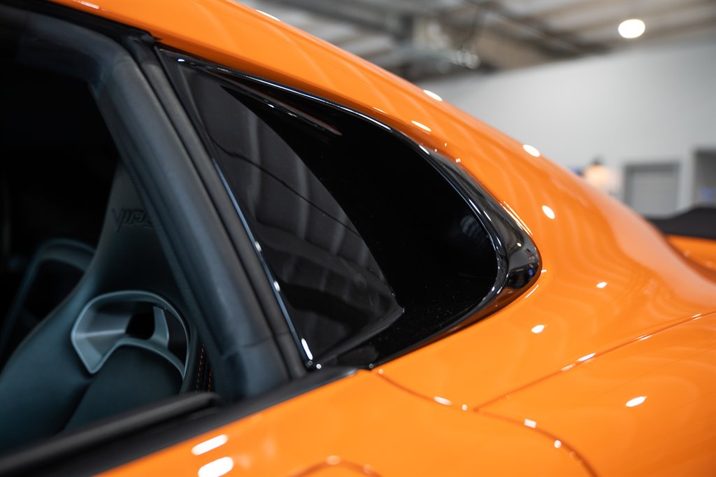 2014 Dodge Viper 31