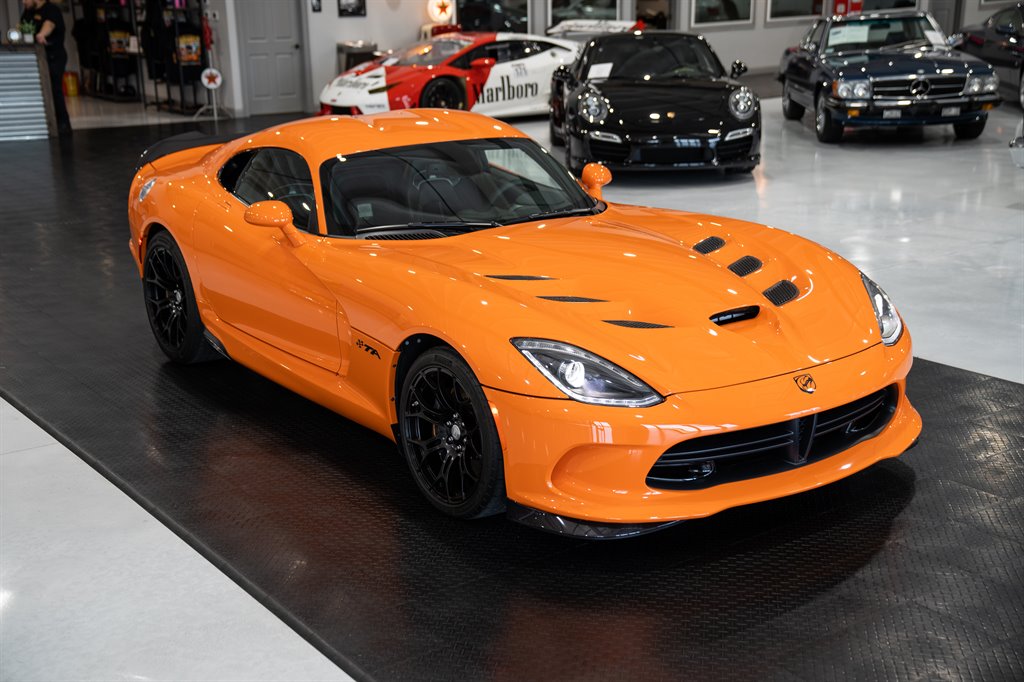 2014 Dodge Viper 13