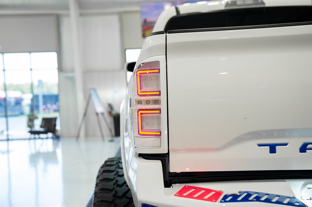 2023 Toyota Tacoma 39