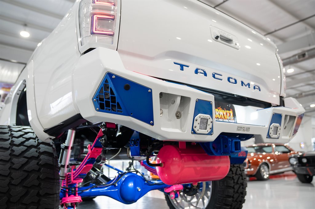 2023 Toyota Tacoma 43
