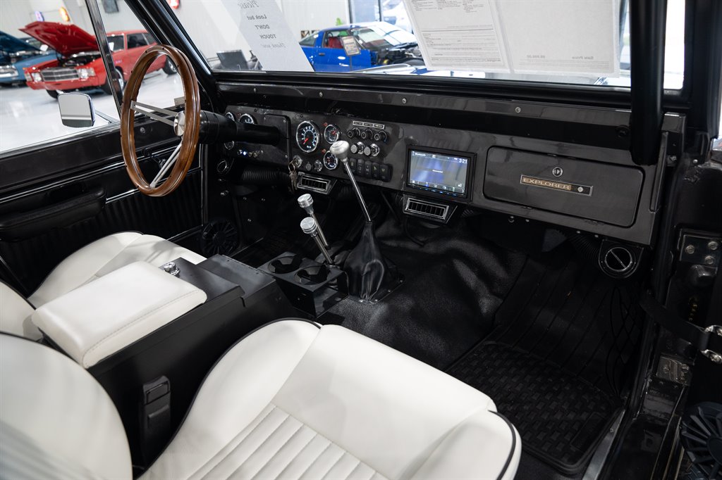 1973 Ford Bronco 34