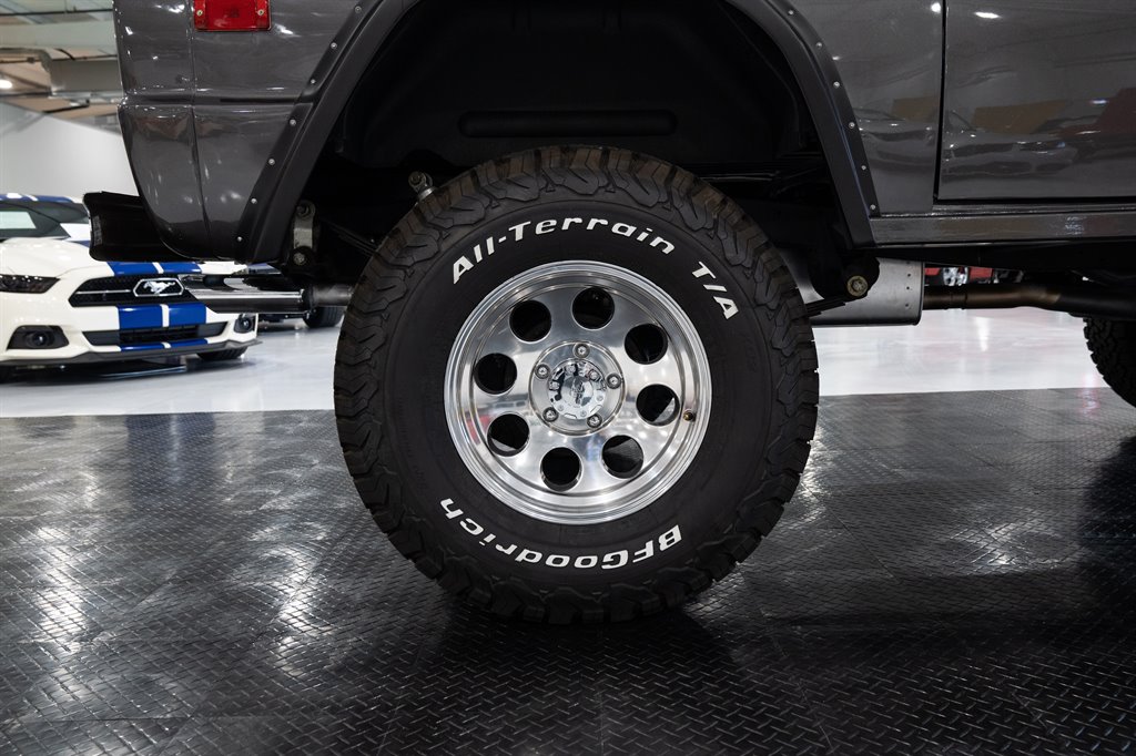 1973 Ford Bronco 19