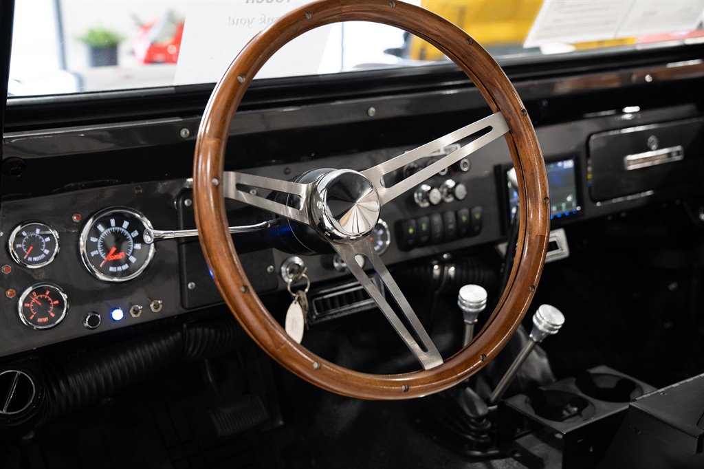 1973 Ford Bronco 25