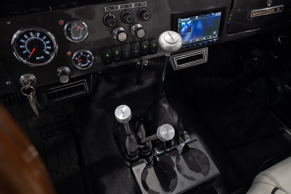 1973 Ford Bronco 30