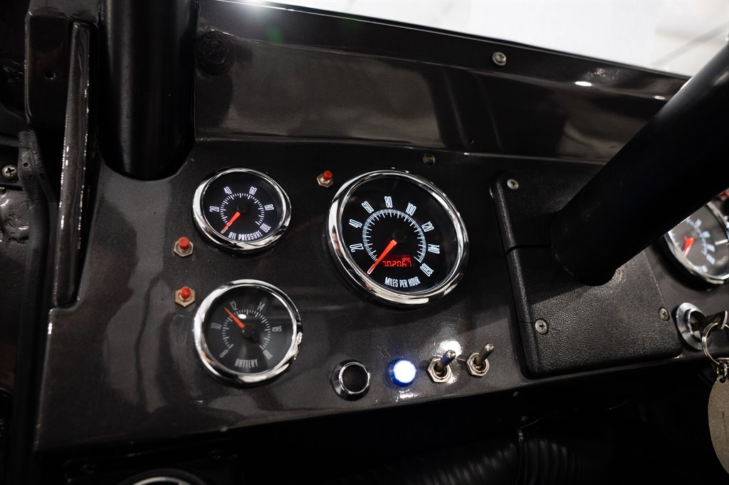 1973 Ford Bronco 26