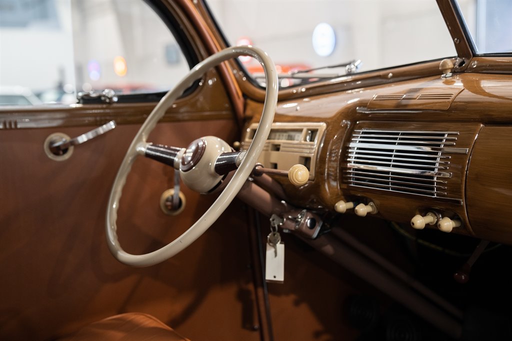 1941 Ford Sedan Delivery 43