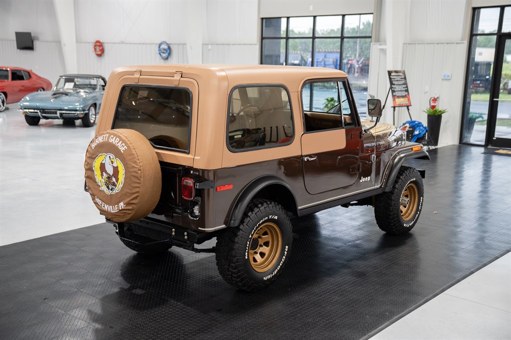 1979 Jeep CJ-7 Golden Eagle 11