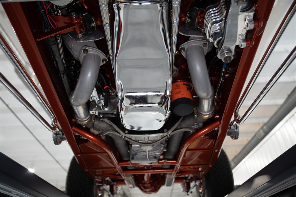 1932 Ford 3-Window Coupe 82