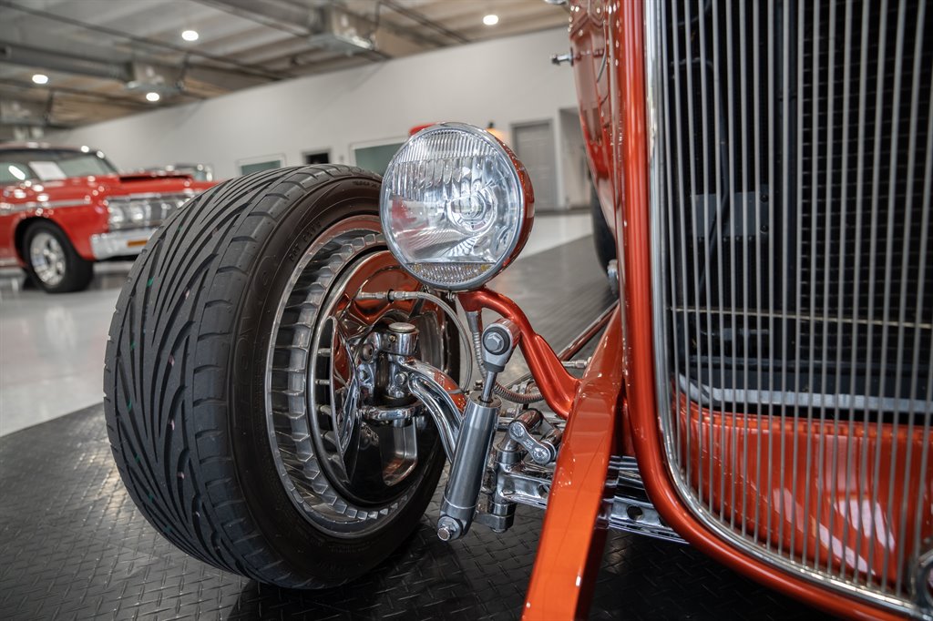 1932 Ford 3-Window Coupe 19