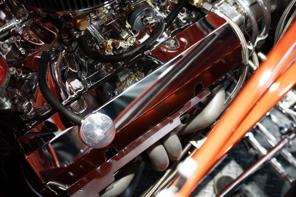 1932 Ford 3-Window Coupe 73