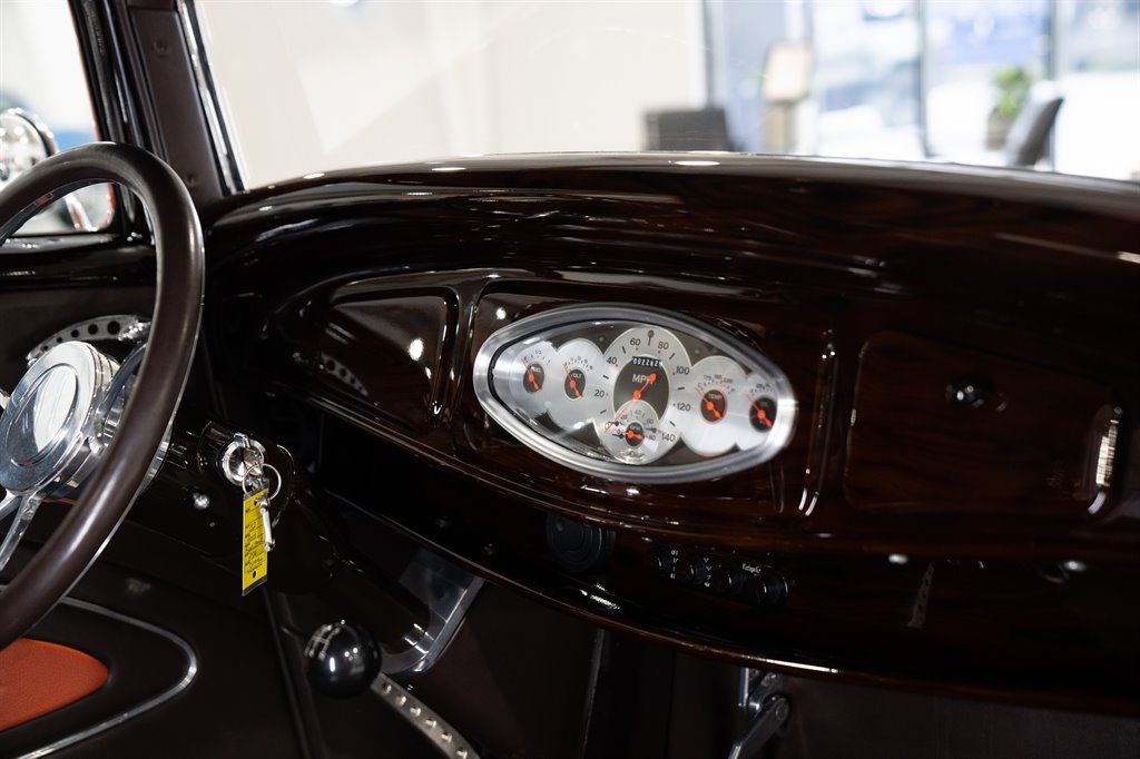 1932 Ford 3-Window Coupe 49