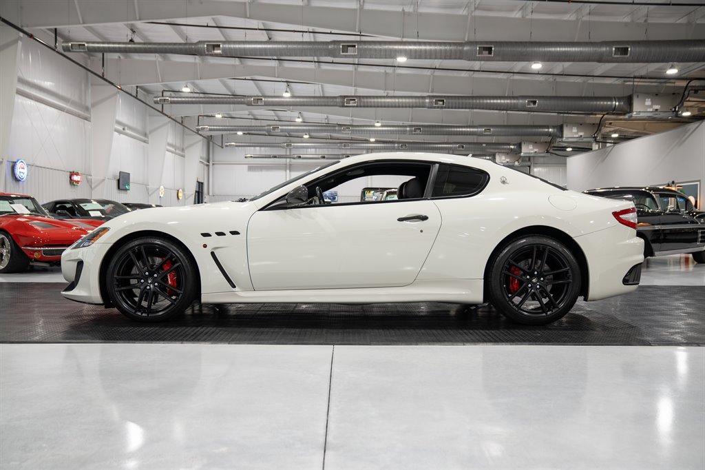 2012 Maserati Granturismo 3