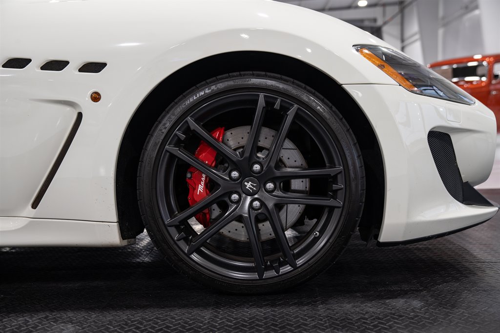 2012 Maserati Granturismo 33