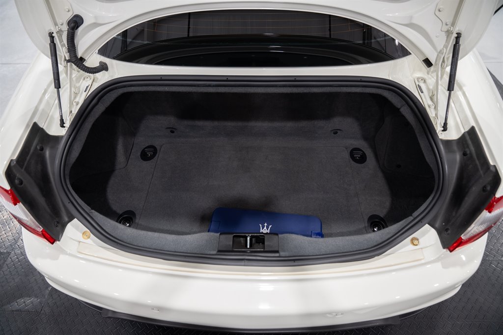 2012 Maserati Granturismo 63