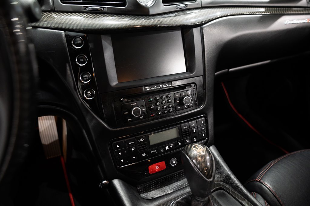 2012 Maserati Granturismo 48