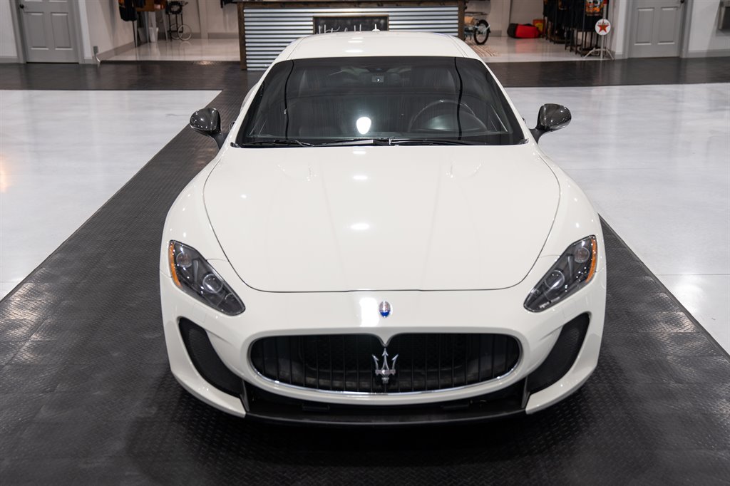 2012 Maserati Granturismo 16