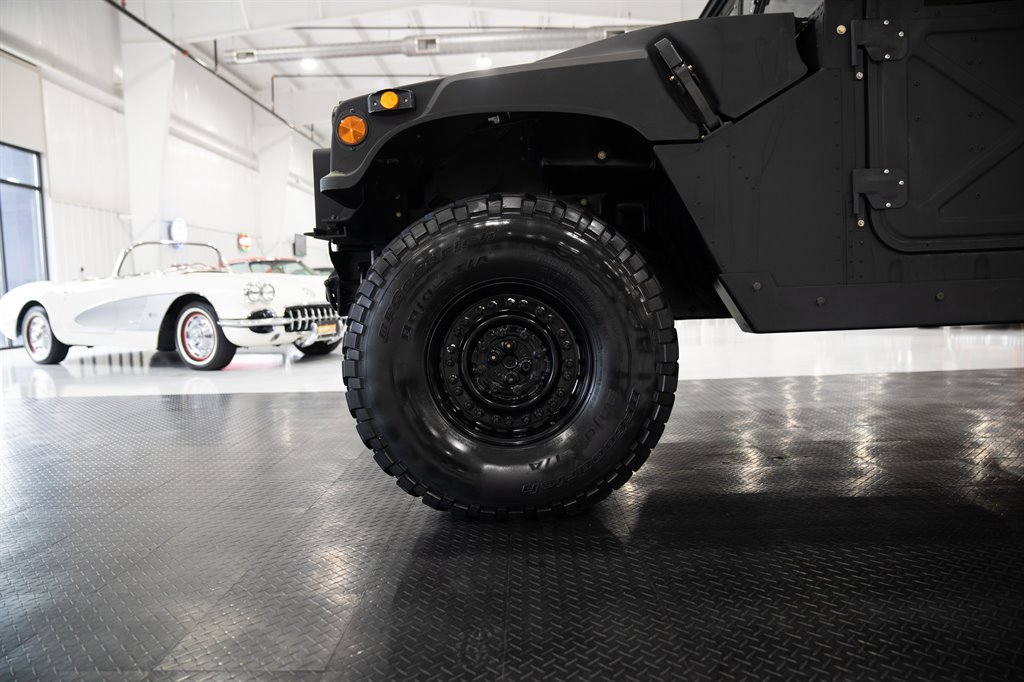 2006 AM General Hummer H1 30
