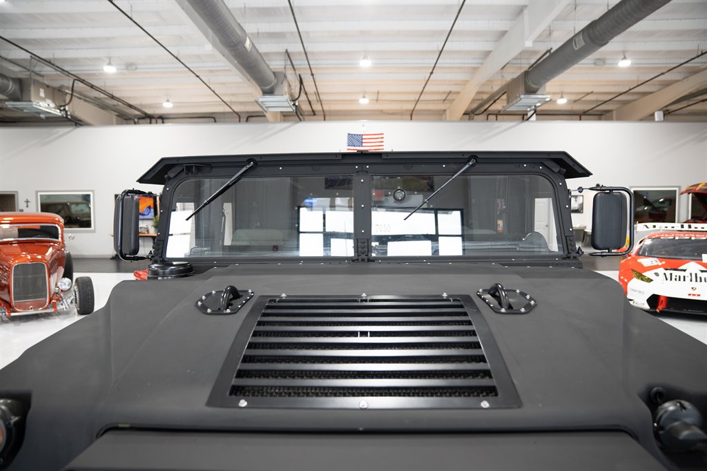 2006 AM General Hummer H1 11
