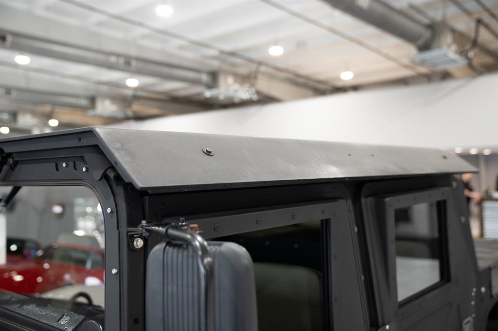 2006 AM General Hummer H1 18