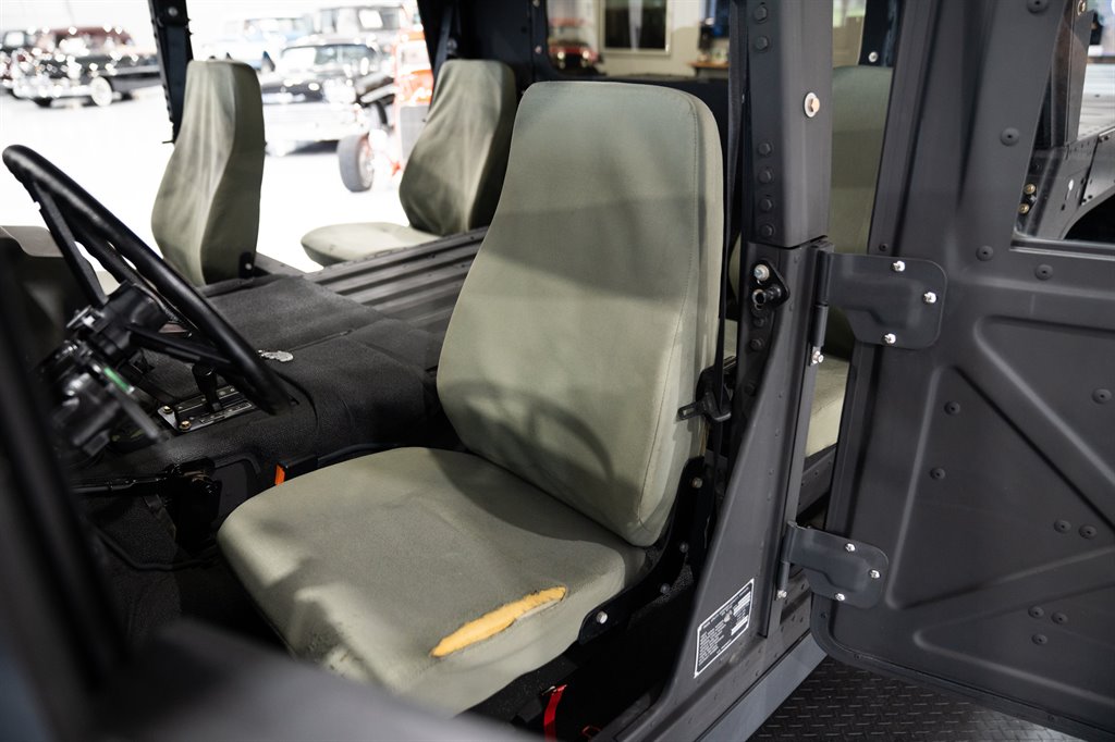 2006 AM General Hummer H1 33