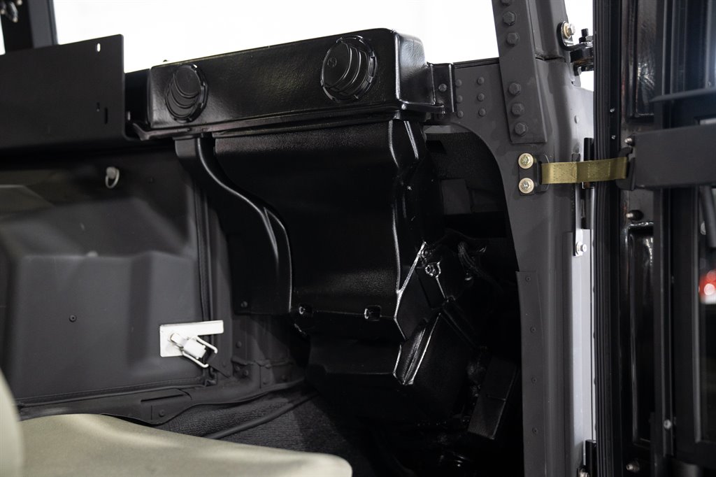 2006 AM General Hummer H1 46