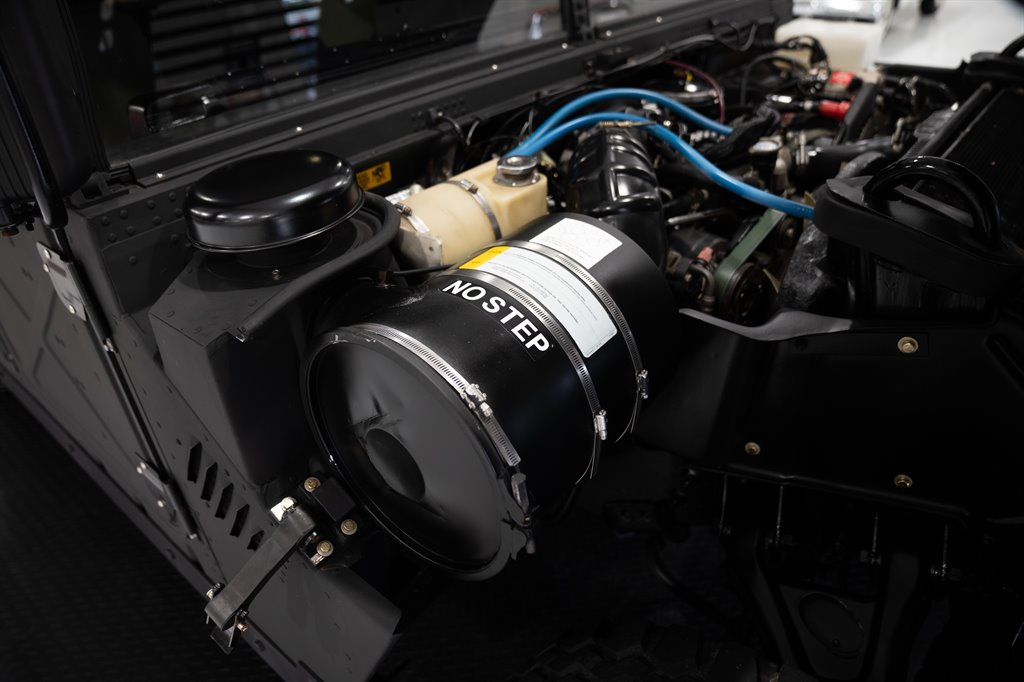 2006 AM General Hummer H1 61