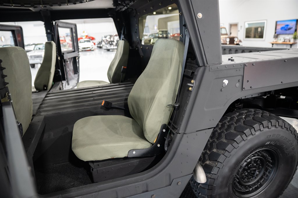 2006 AM General Hummer H1 50