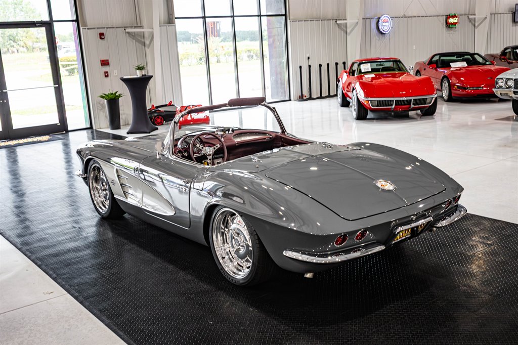 1961 Chevrolet Corvette 7