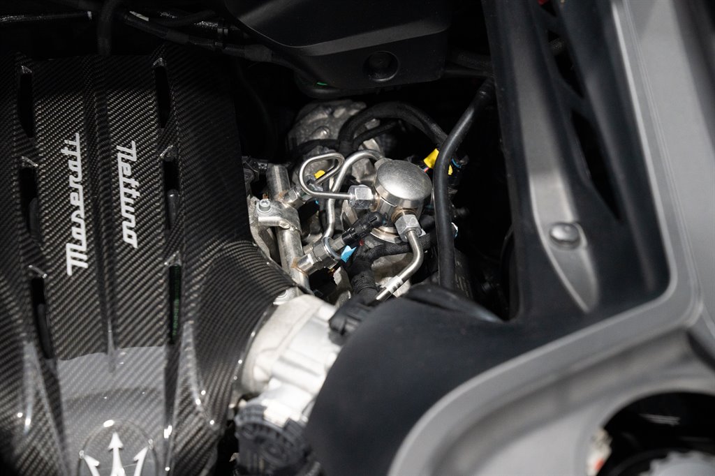 2022 Maserati MC20 77