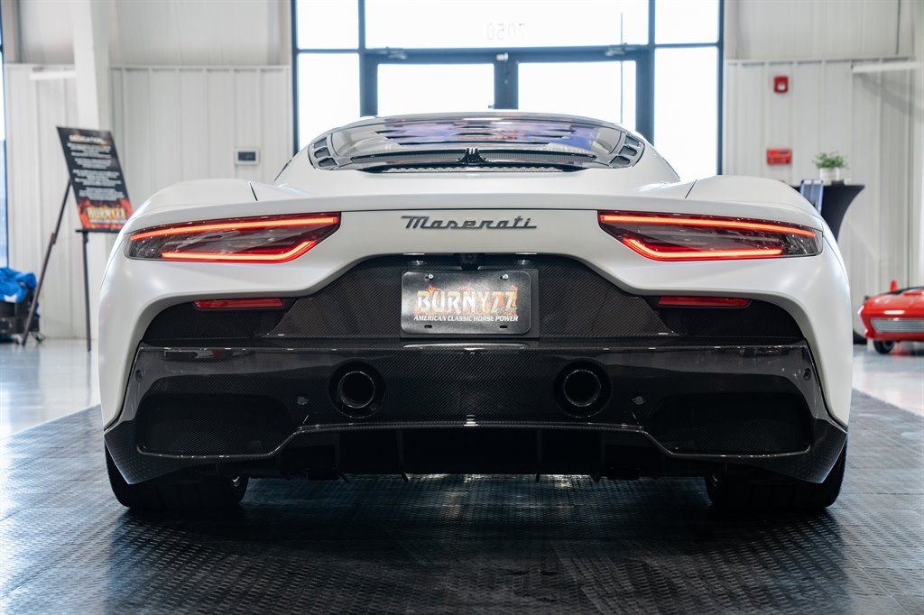 2022 Maserati MC20 42